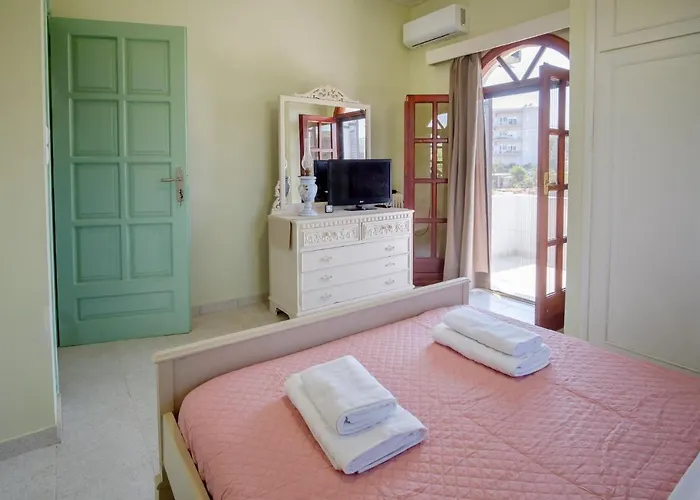 ヴィラ Thalia Chania ハニア