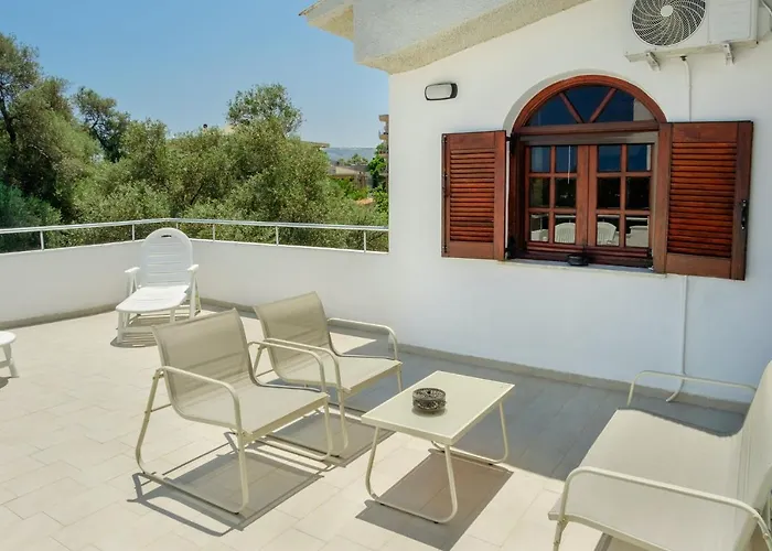 Thalia Chania Ханья