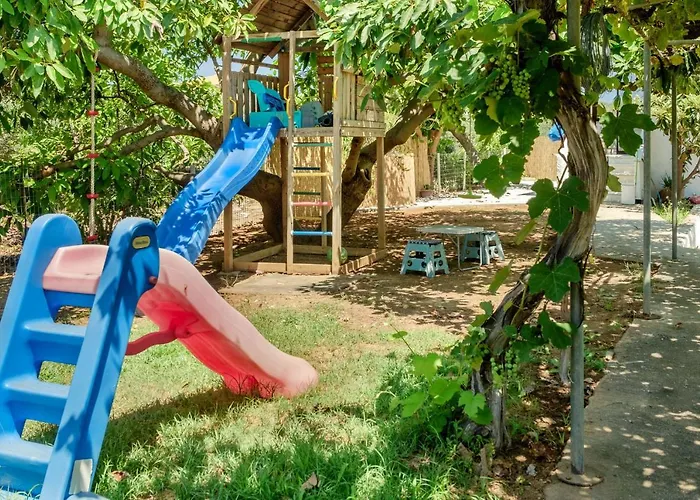 Вилла Thalia Chania *