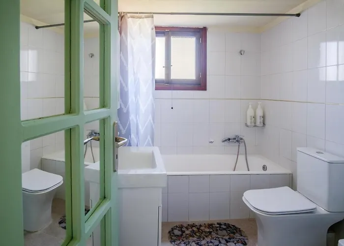 Thalia Chania * ハニア